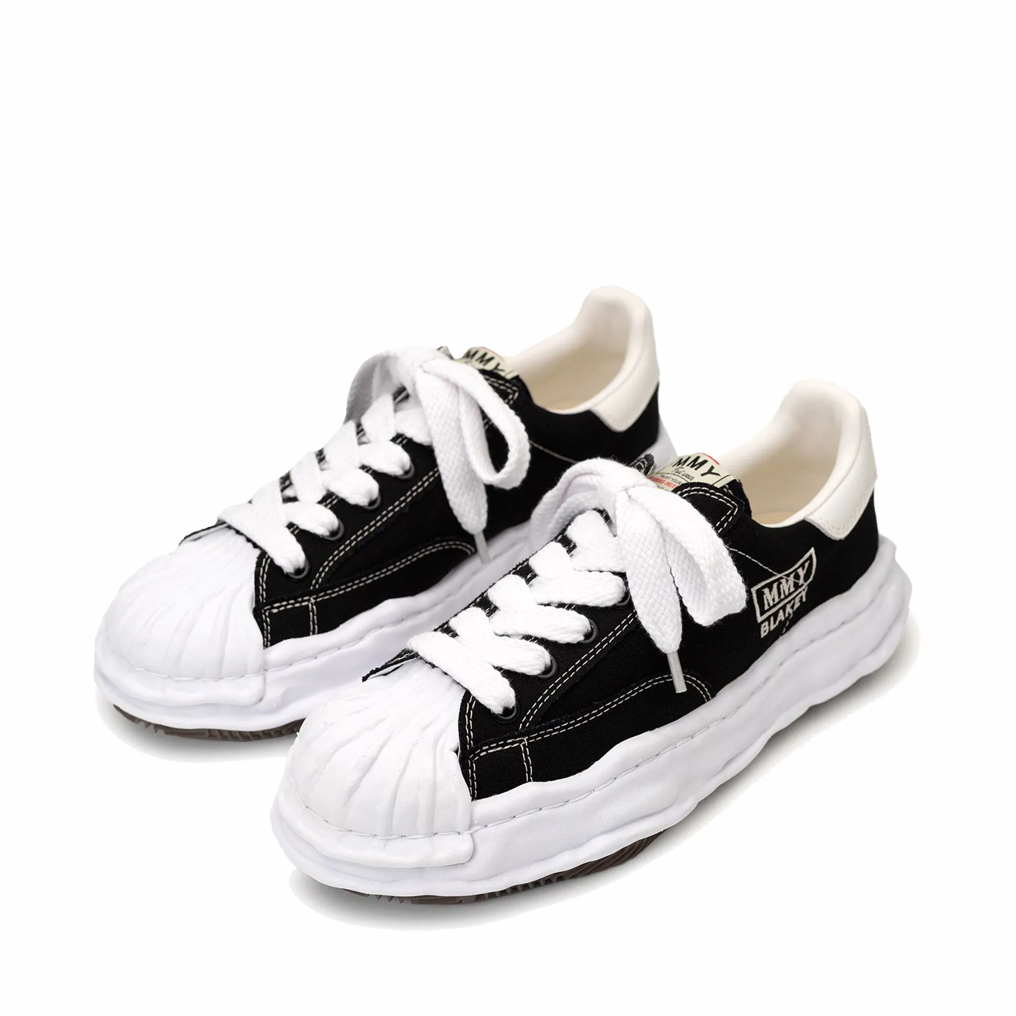 Maison MIHARA YASUHIRO "Blakey" OG Sole Canvas Low-Top Sneaker (Black)