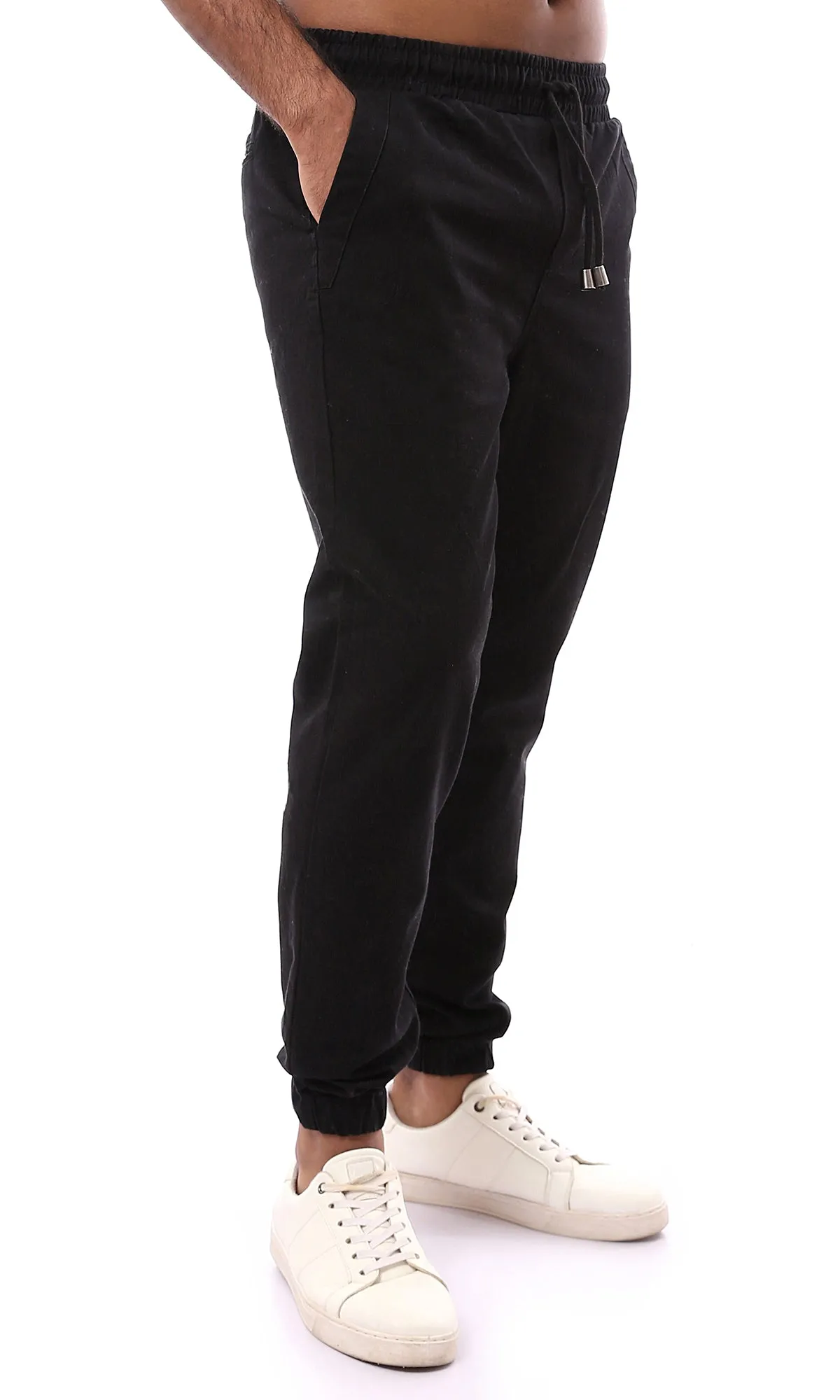 O161105 Black Solid Gabardine Casual Pants With Hem