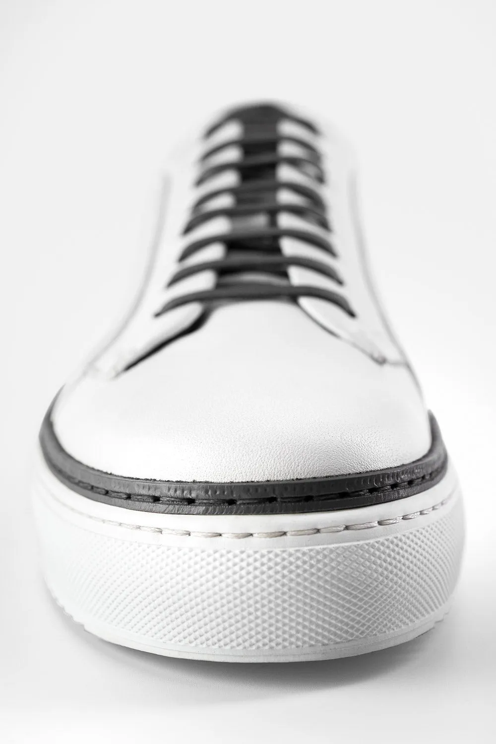 SOHO EDGE white grey welted sneakers.