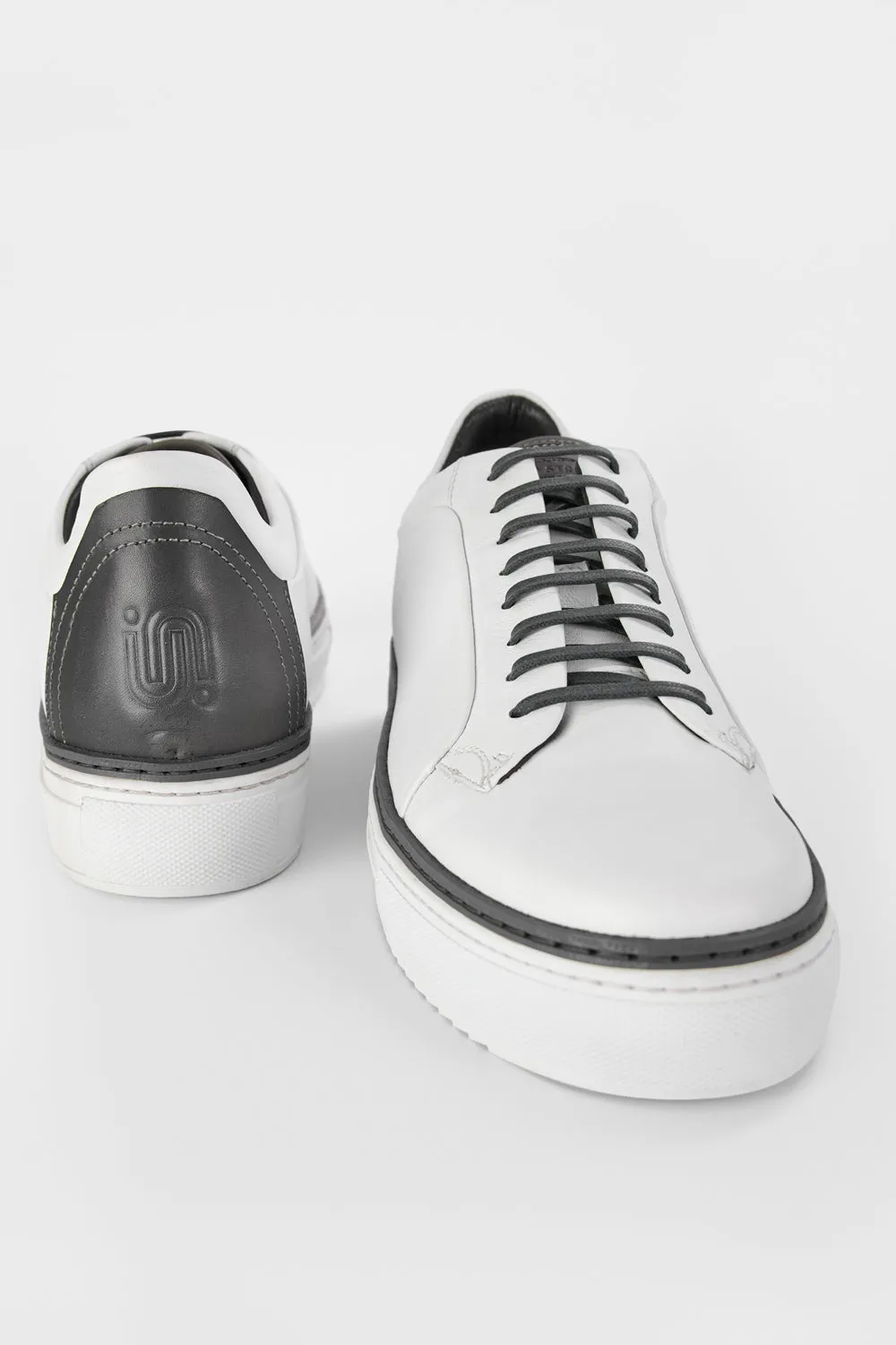 SOHO EDGE white grey welted sneakers.