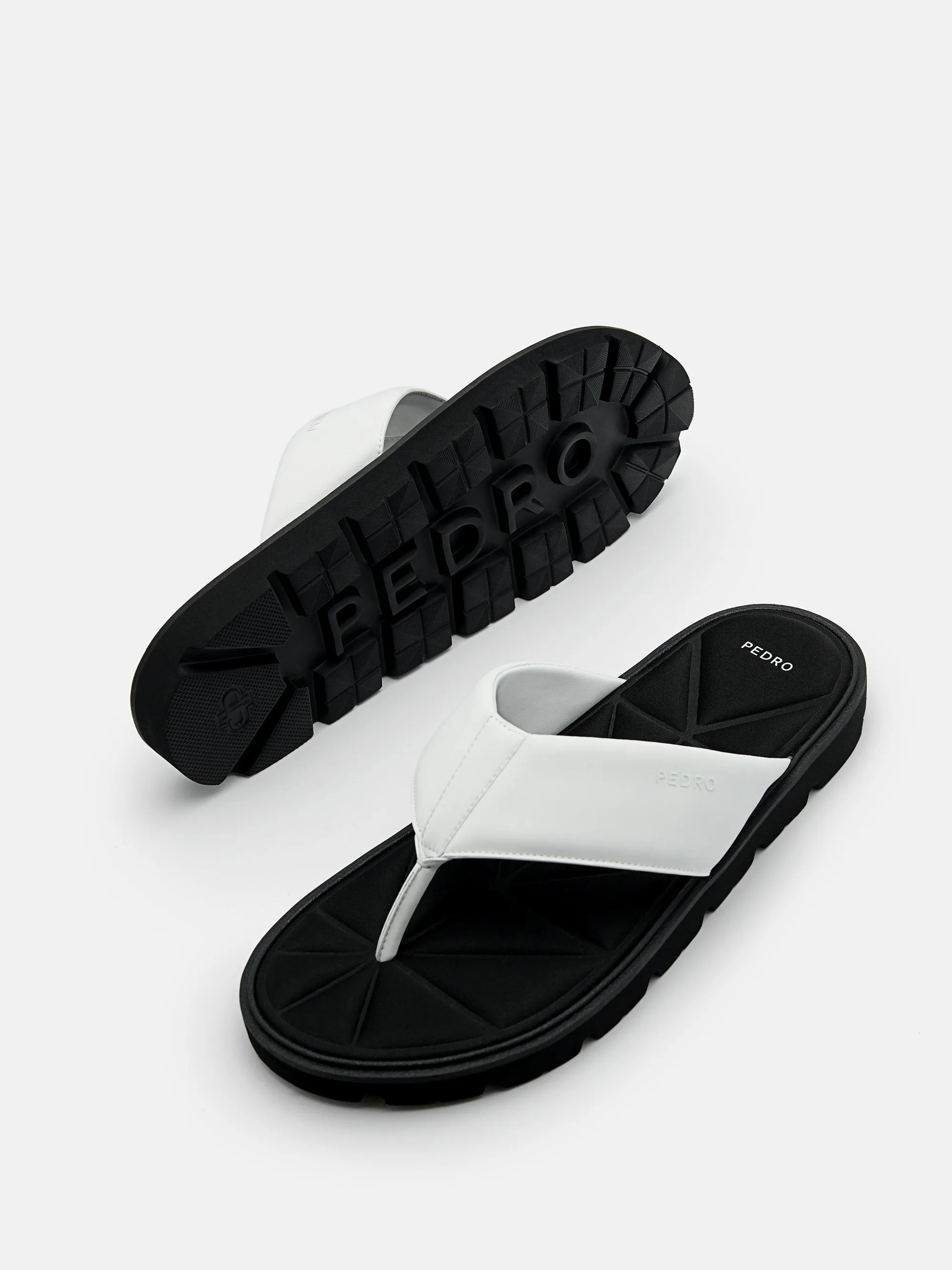 Thong Sandals in Pixel