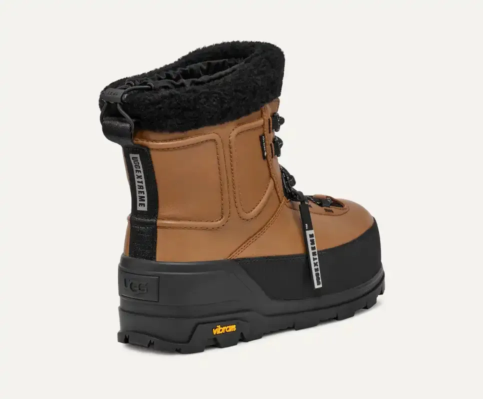 UGG® Men's Shasta Boot Mid