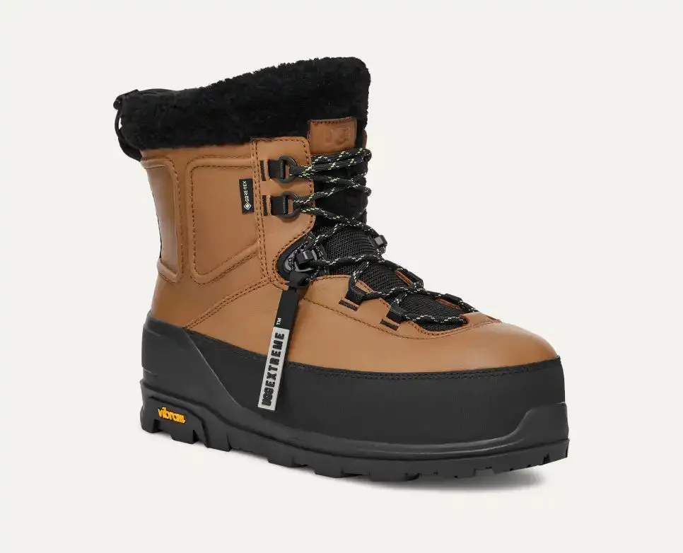 UGG® Men's Shasta Boot Mid
